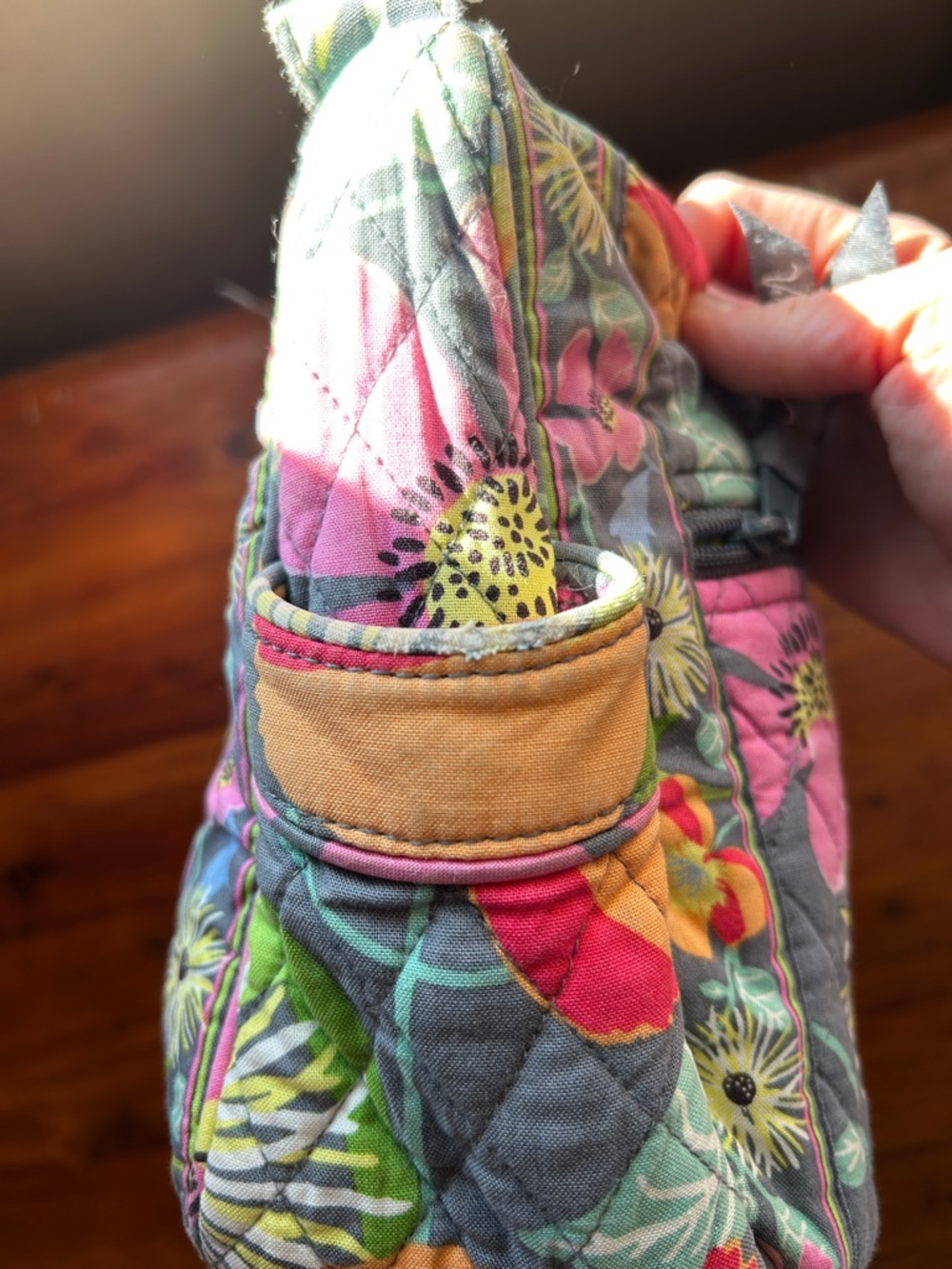 VERA BRADLEY Jazzy Blooms Quilted Tote Purse - Picture 3 of 9